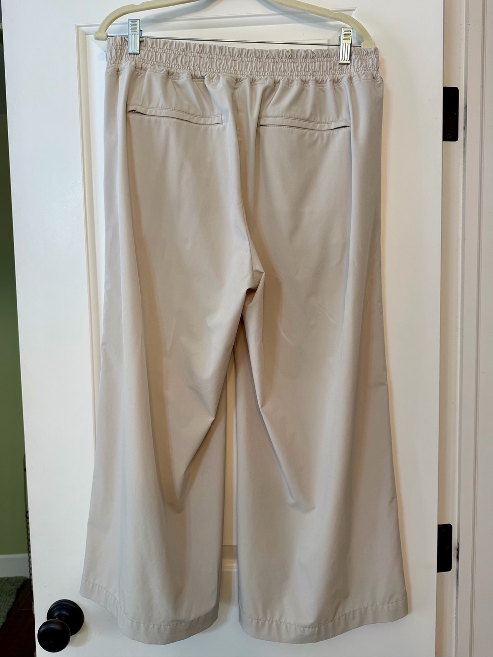 Athleta Brooklyn Wide Leg Crop Pant Color Stone Stretch Trouser plus size 12 - Picture 4 of 12